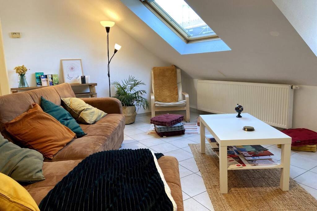 Appartamento 10Min Bus Strasbourg Centre-Parking Prive-Wifi-Tv Bischheim Esterno foto