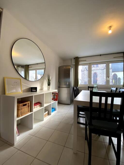 Appartamento 10Min Bus Strasbourg Centre-Parking Prive-Wifi-Tv Bischheim Esterno foto